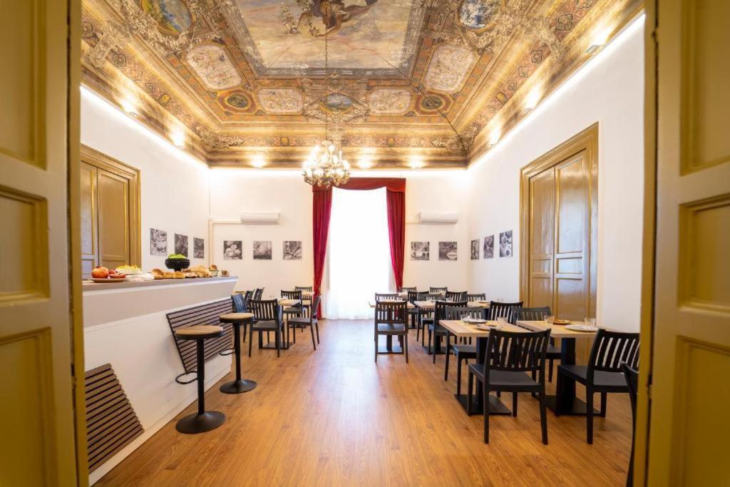 Ballaro' Hotel - Budget Room Palermo Esterno foto