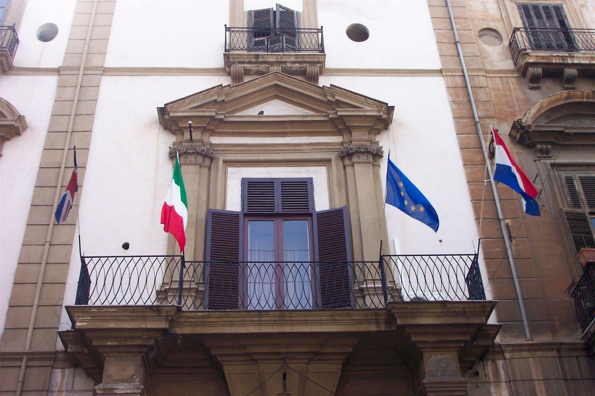 Ballaro' Hotel - Budget Room Palermo Esterno foto
